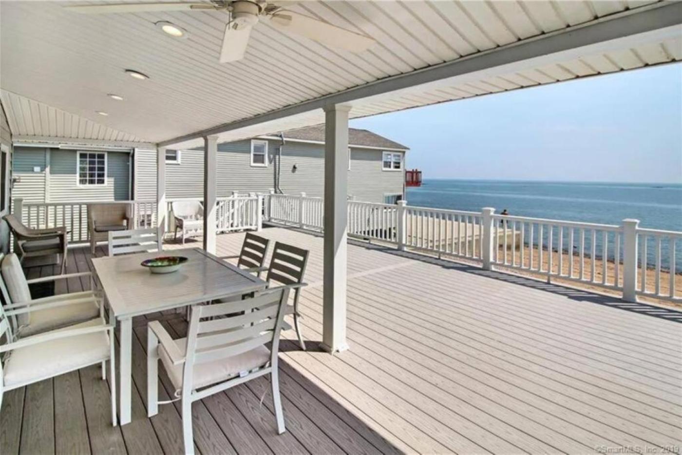 Cozy Beach - Direct Waterfront! East Haven Exterior photo
